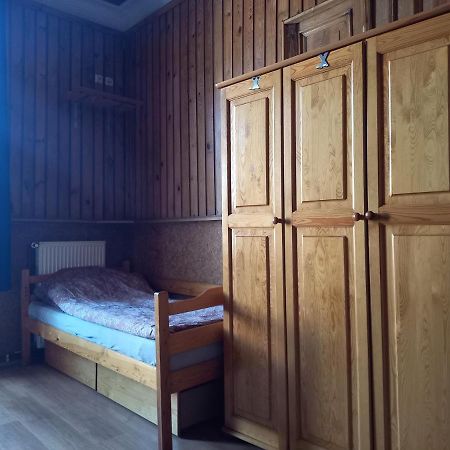 Pokoj 4 Osobowy W Centrum Gdanska Z Aneksem Kuchennym Rooms To Let Luaran gambar